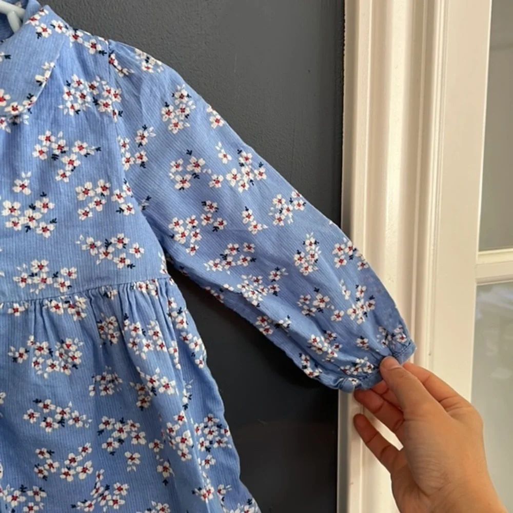 Baby Gap floral Shirt‎ Dress. Size 12-18mo